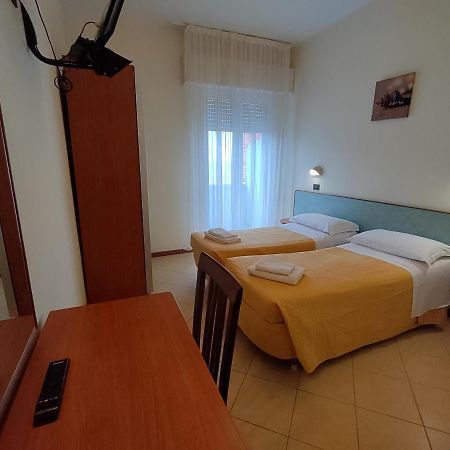 Hotel Brooklyn Rimini Eksteriør bilde